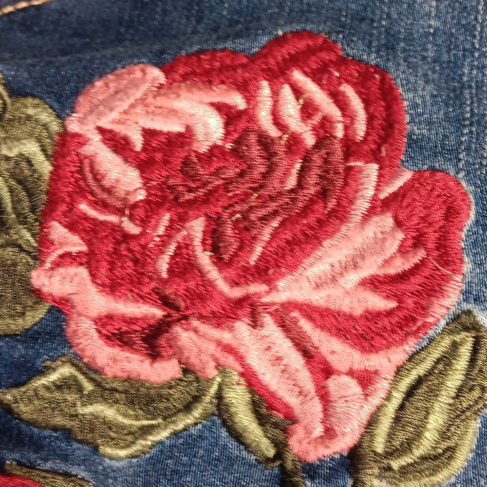 EUC INC denim embroidered skirt - Picture 9 of 9